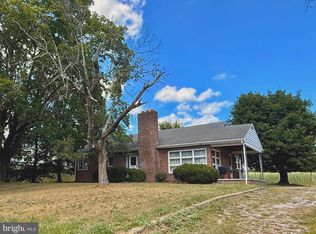 8395 Carlisle Rd, Wellsville, PA 17365