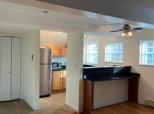140 Middle St APT 2, Manchester, NH 03101