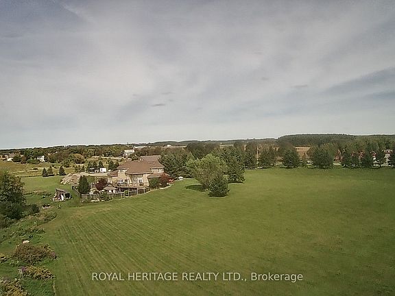 5th image of 4250 Simcoe St N