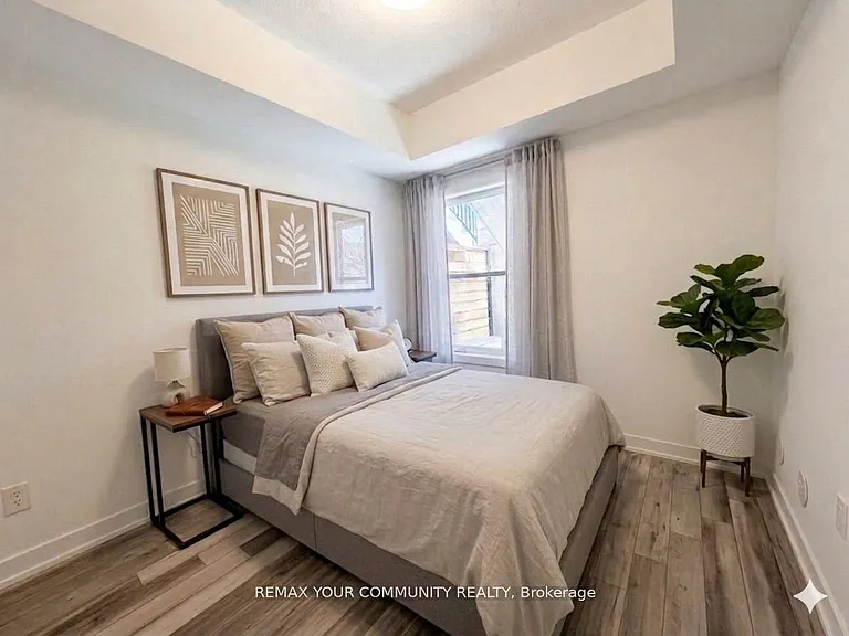15100 Yonge St #106 — Photo 3