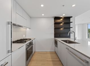 311 Alderson Ave #803, Coquitlam, BC V3K1W2