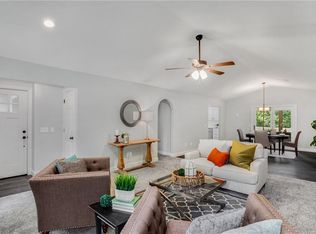 3 Saint Andrews Ln, Bella Vista, AR 72715