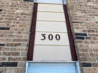 300 Moursund Blvd APT 8, San Antonio, TX 78221