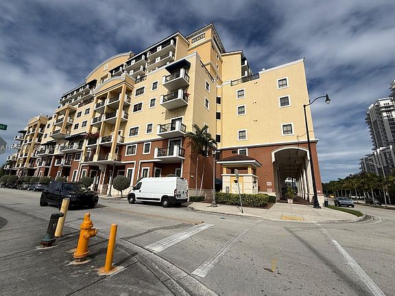 2nd image of 8390 SW 72nd Ave APT 520