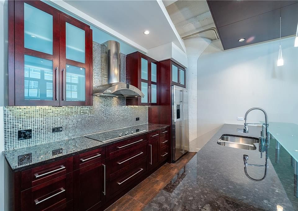 1st image of 2600 W 7th St APT 1517
