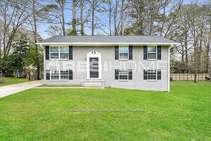 1415 Iron Gate Blvd photo 1