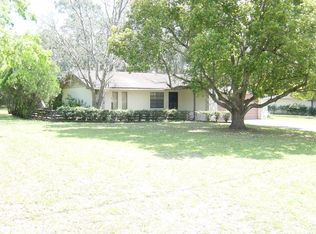 5444 Bernadette Dr, Zephyrhills, FL 33541