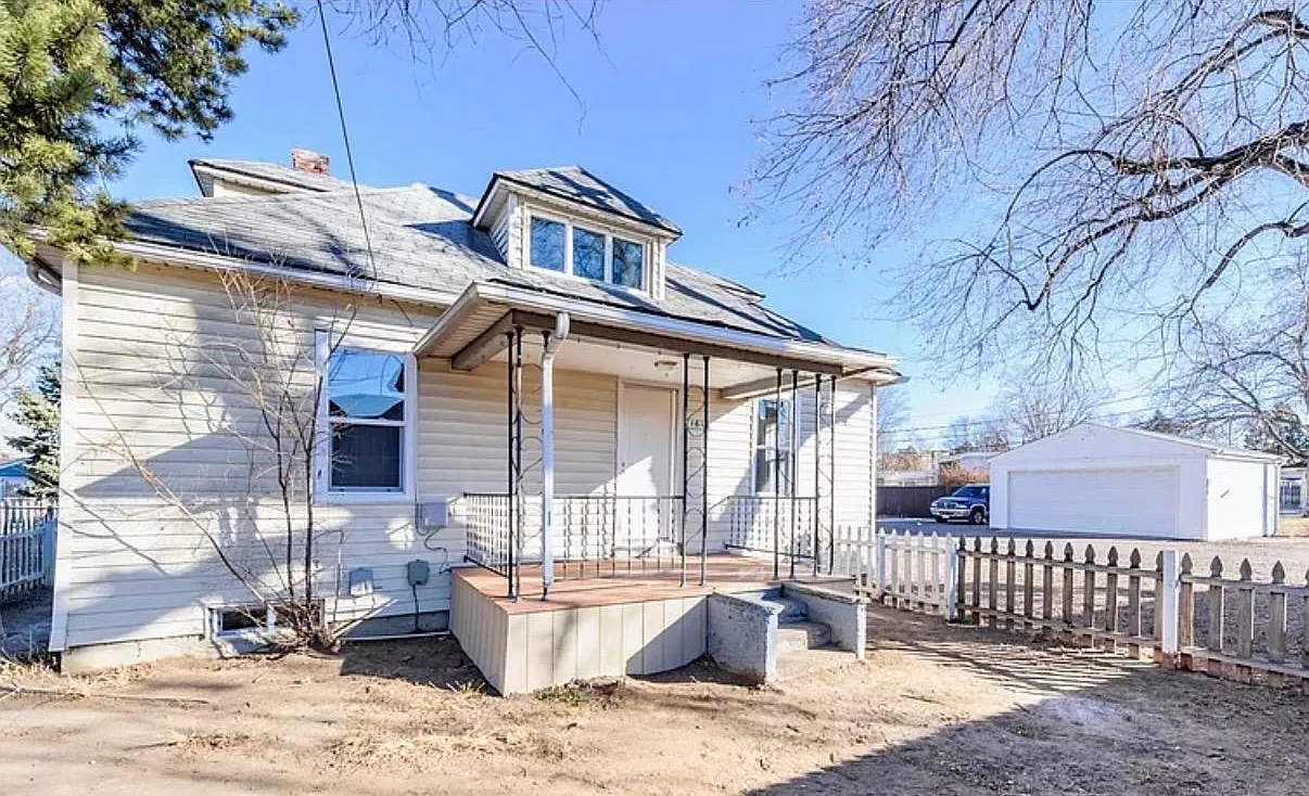 1610 Billings St. Aurora, Co 80011 House — Photo 1