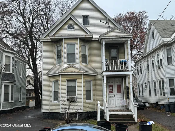 1033 University Place, Schenectady, NY 12308