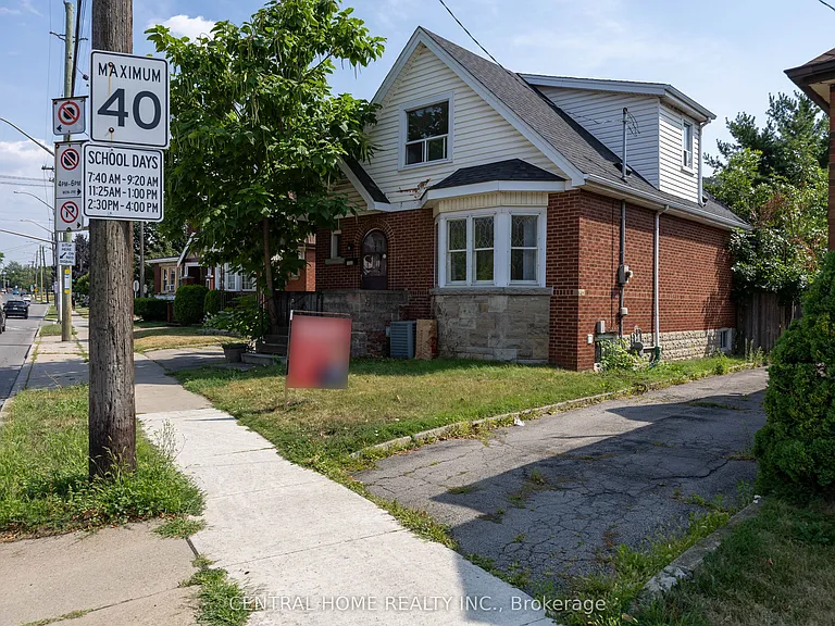 1650 King St E #MAIN — Photo 1