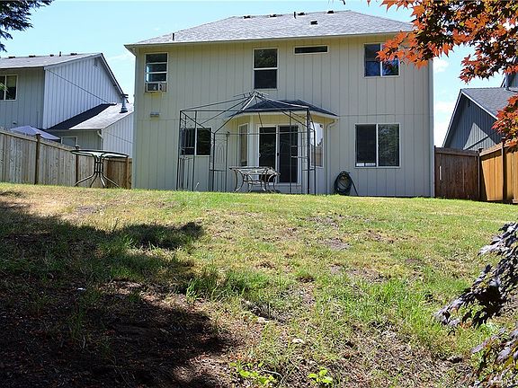 3rd image of 21507 102nd St E