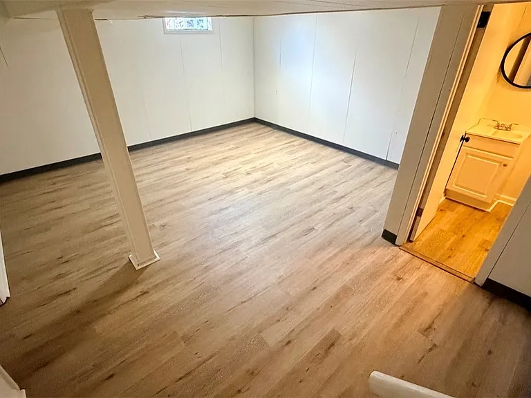3812 Louisa St — Photo 28