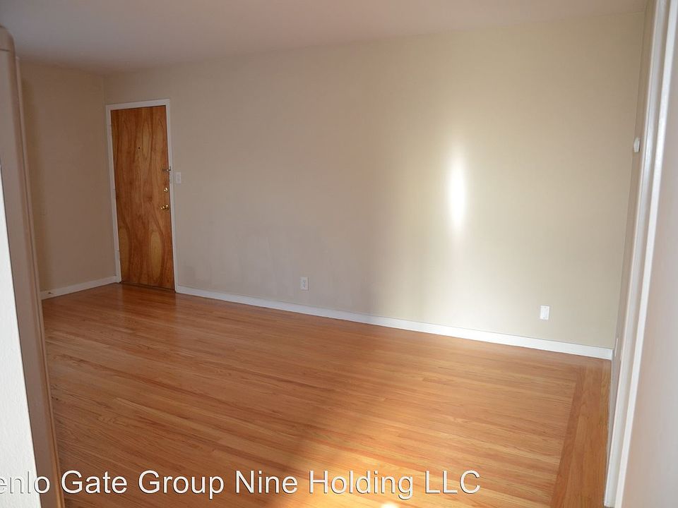 1st image of 1694 Kentfield Ave Unit 4