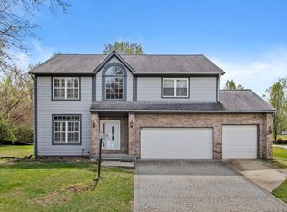 8754 Nora Woods Dr, Indianapolis, IN 46240