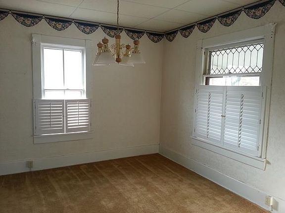 4th image of 407 Sheridan Ave