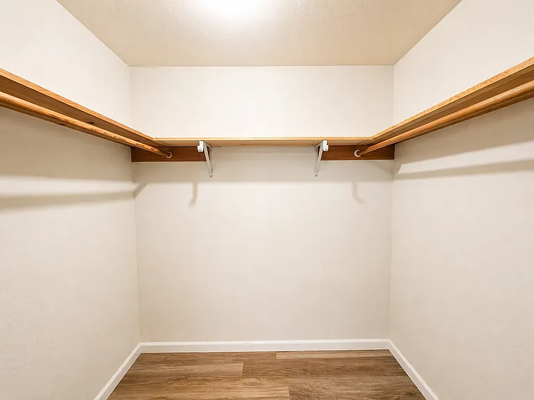 3432 Hoyt Ave #6 — Photo 12