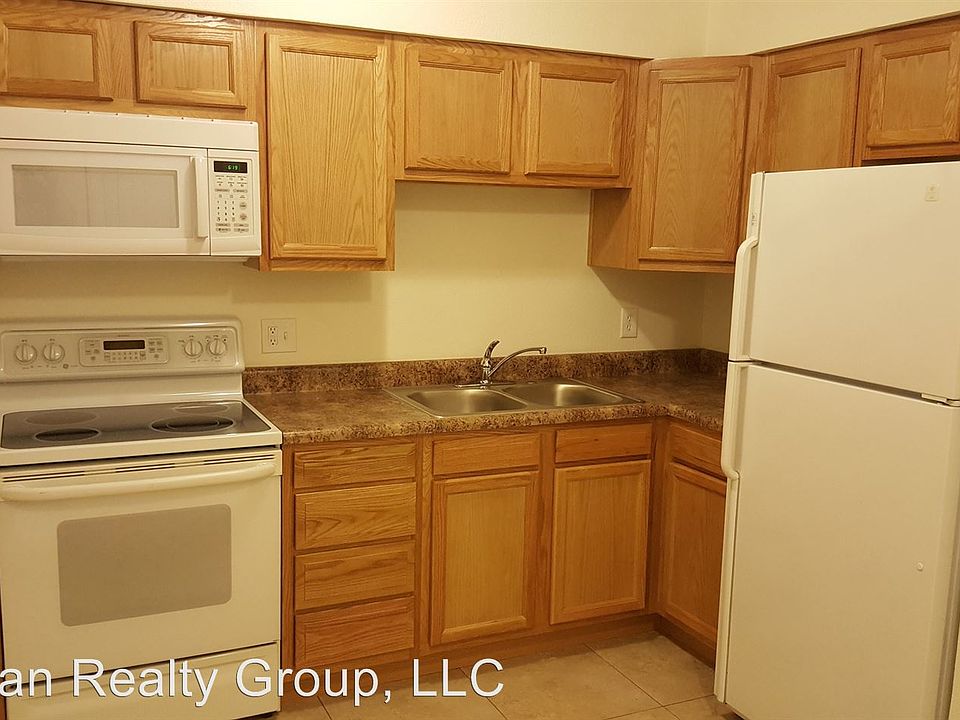 1st image of 2833 E Paradise Ln APT 201