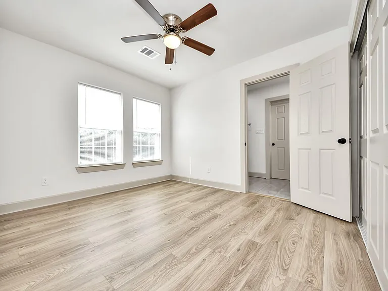 2919 Rosedale St #B — Photo 23