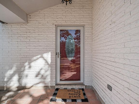 2nd image of 4419 Shavano Woods St