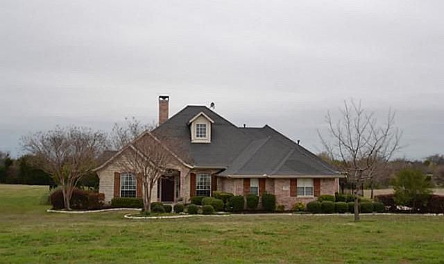 1st image of 121 Fairfield Dr