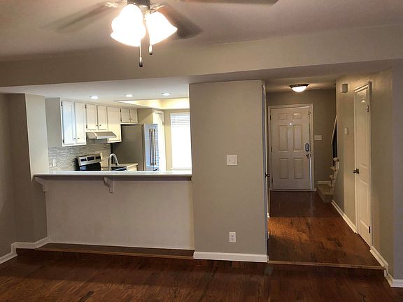 5th image of 1635 Fairfax Dr