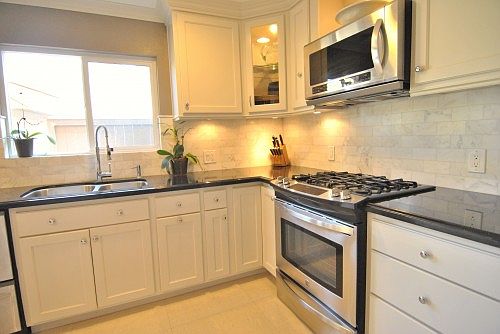 5th image of 1216 Las Arenas Way