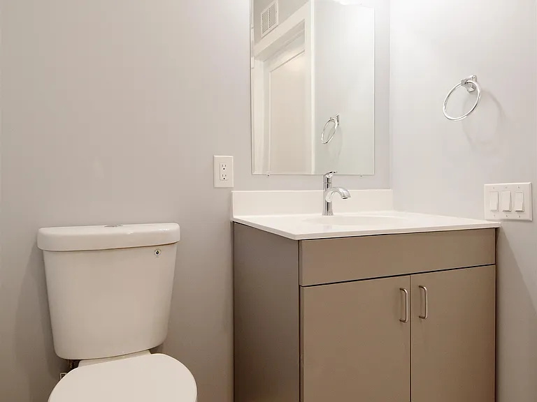 82 E 31st St #202 — Photo 13