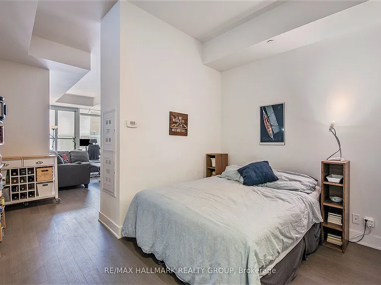485 Richmond Rd #102 — Photo 12