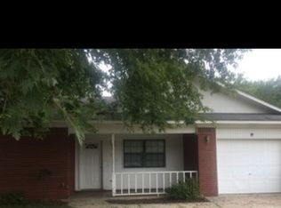 1616 E M St, Russellville, AR 72801
