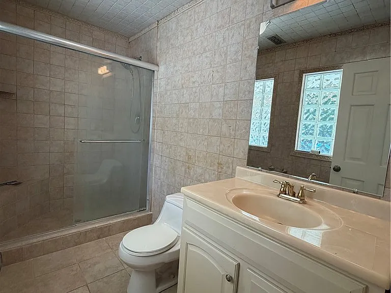 11296 Heathcliff Dr — Photo 8
