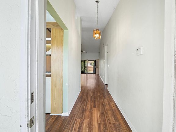 3rd image of 1080 Parkside Green Drive #D