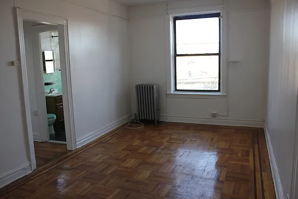 Rented by Capri Jet Realty Corp | media 19