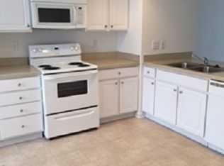 260 Hemlock Ravine Dr, Blacklick, OH 43004