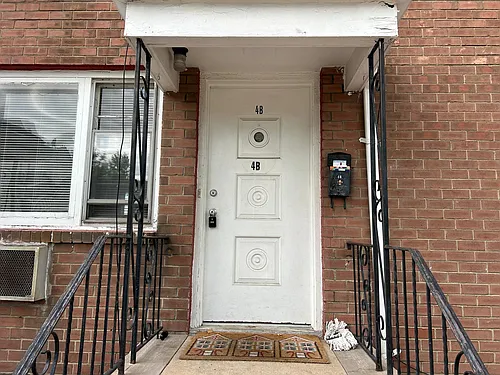 355 Plainfield Ave Photo 1