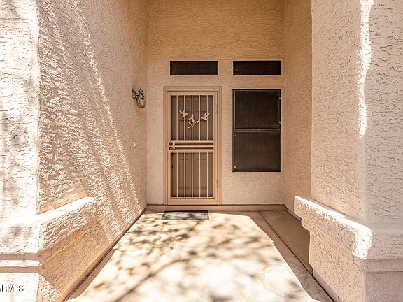 5th image of 1142 W HONEYSUCKLE Lane