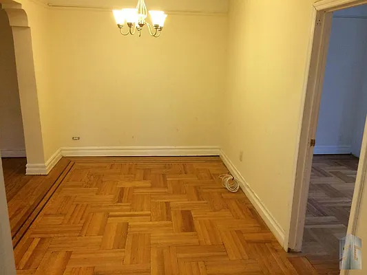 Rented by Skyline Group Real Estate | media 28