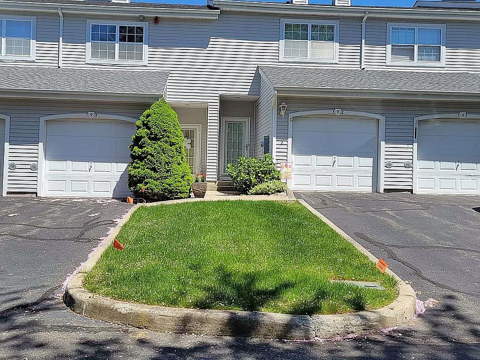 1st image of 192 Windward Dr