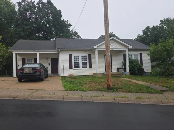 600 Cap Au Gris St, Troy, MO 63379