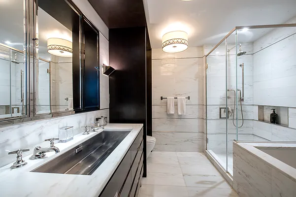 Rented by Jay Schneider and Partners | media 16