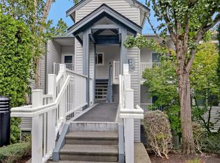 12740 NE 10th Pl APT E102, Bellevue, WA 98005