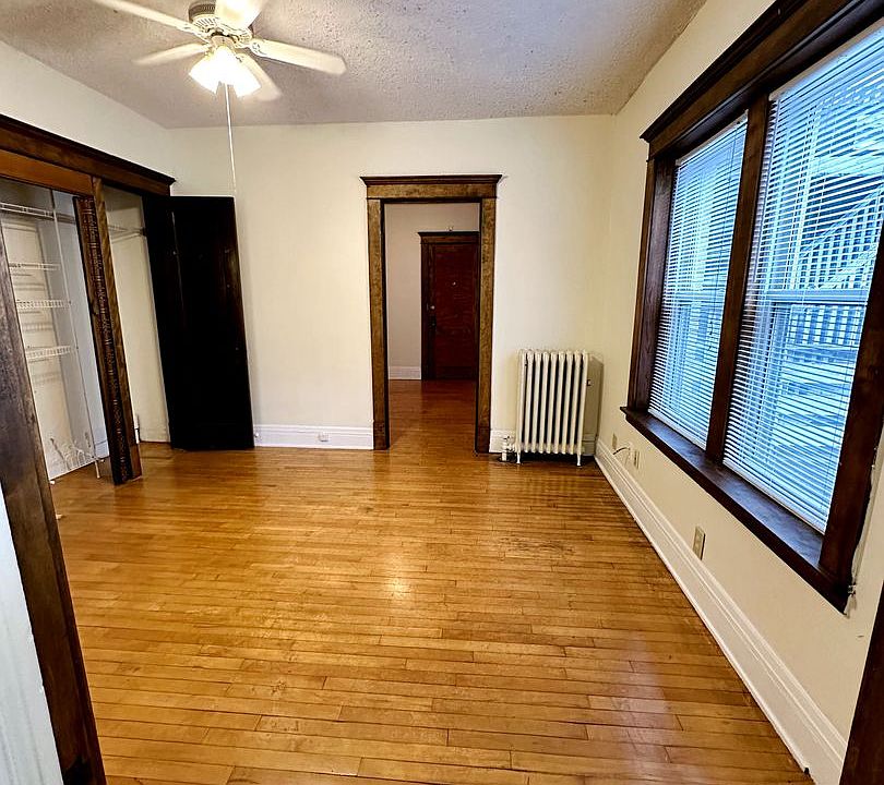 1st image of 901 Summit Ave #905-07