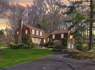 241 Hemlock Hills Rd S, Fairfield, CT 06824