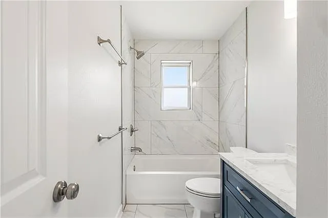 1509 Taft Park — Photo 13