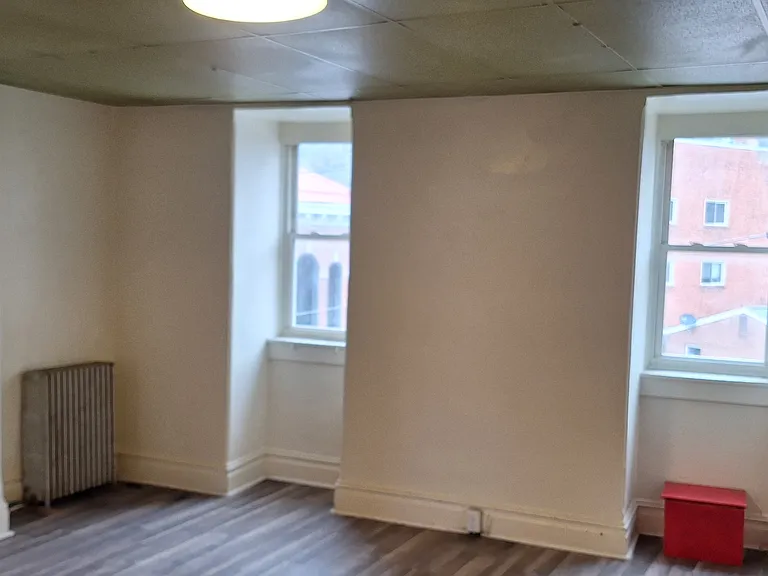 509 S Main St #2 — Photo 8