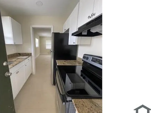 1250 E Sample Rd, Pompano Beach, FL