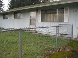 5126 F St, Springfield, OR 97478