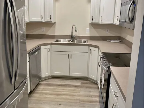 2244 N Canyon Rd, Provo, UT