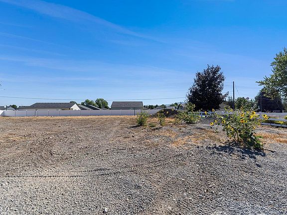 3rd image of 1908 N Donwood St Lot 6