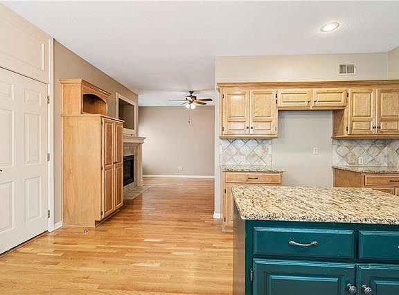 2nd image of 7305 W 144th Pl
