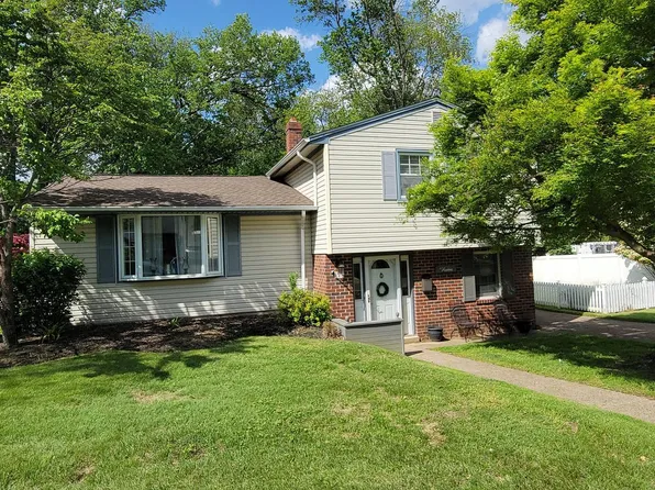 639 Charette Rd, Philadelphia, PA 19115